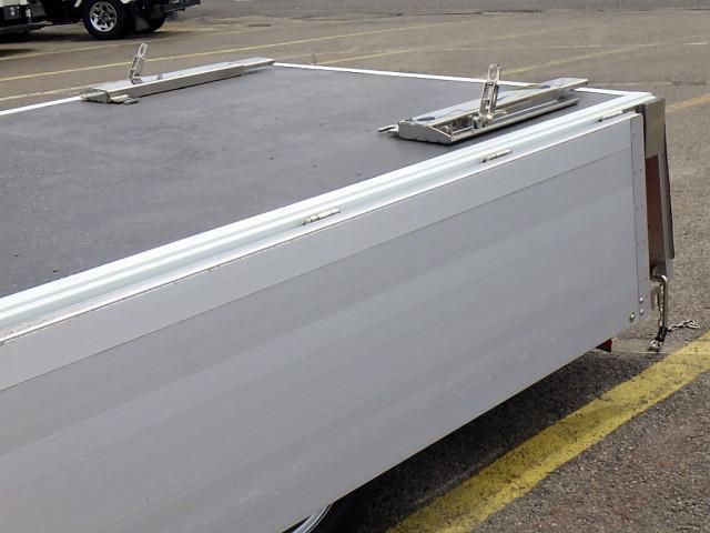 MITSUBISHI CANTER 2019