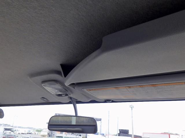 MITSUBISHI CANTER 2019