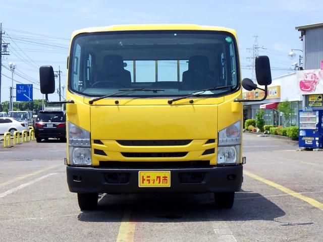 ISUZU ELF 2012