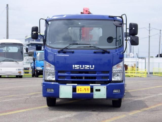 ISUZU FORWARD 2013