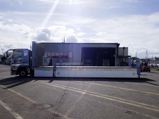 MITSUBISHI FUSOU SUPER GREAT 2017