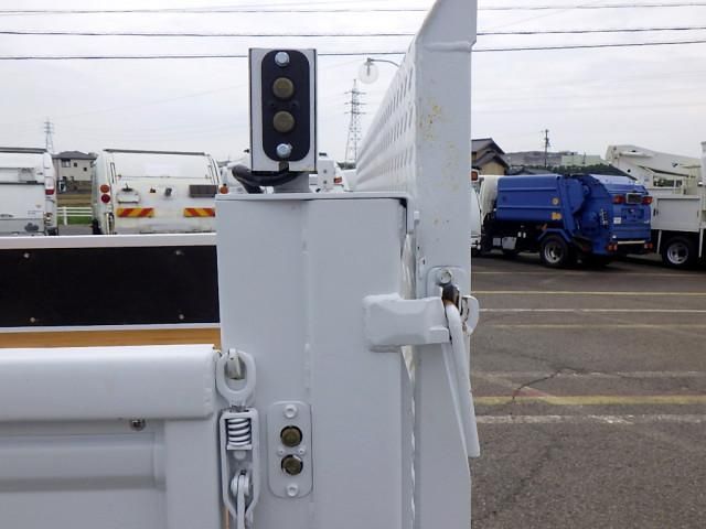 MITSUBISHI CANTER 2014