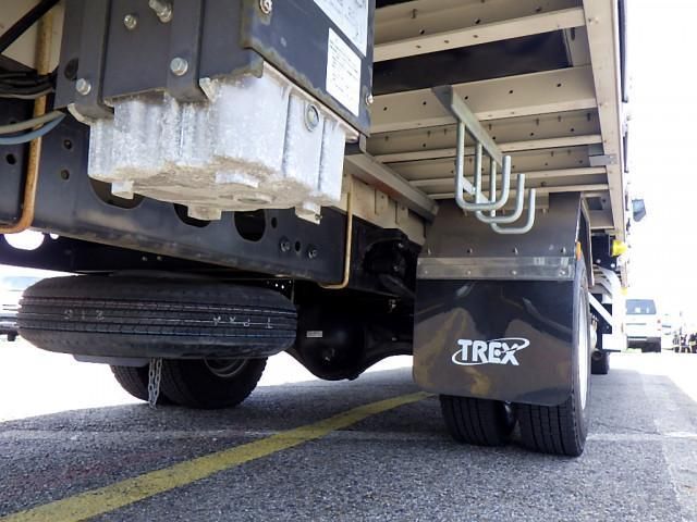 MITSUBISHI FUSOU FIGHTER 2018