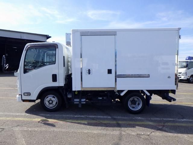 ISUZU ELF 2020