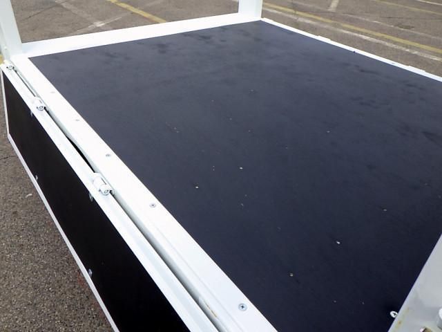 MITSUBISHI CANTER 2025