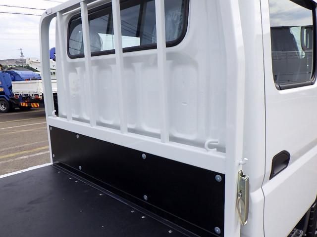 MITSUBISHI CANTER 2025