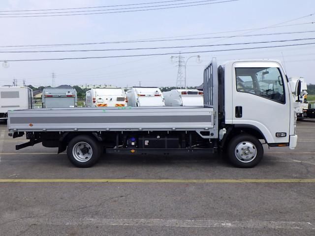 ISUZU ELF 2020