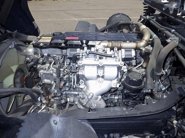 MITSUBISHI FUSOU FIGHTER 2018