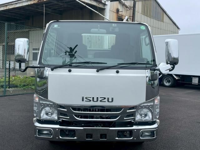ISUZU ELF 2020