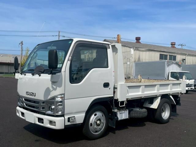 ISUZU ELF 2022