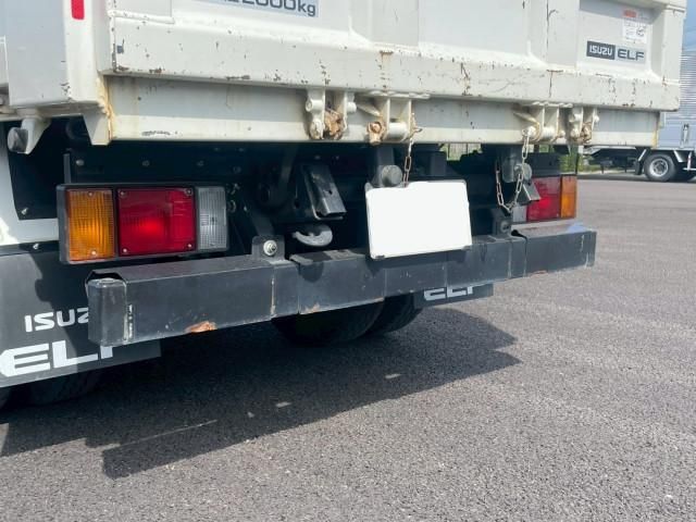ISUZU ELF 2022