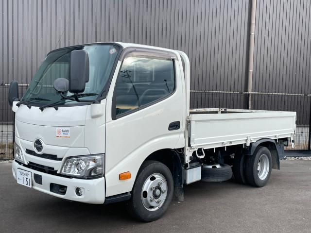 HINO DUTRO 2022