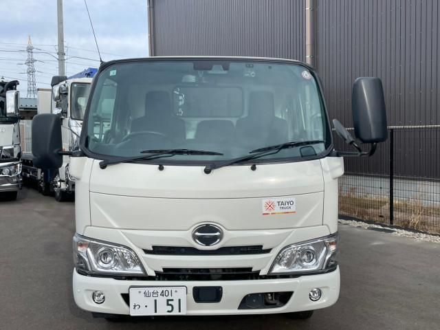 HINO DUTRO 2022