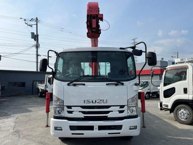 ISUZU FORWARD 2016