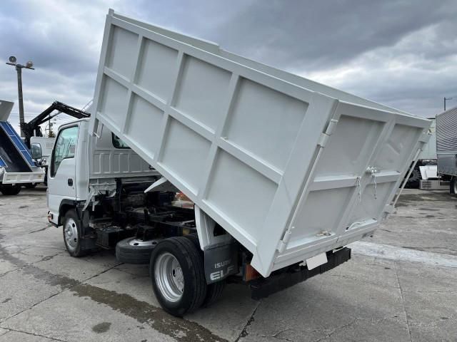 ISUZU ELF 2010