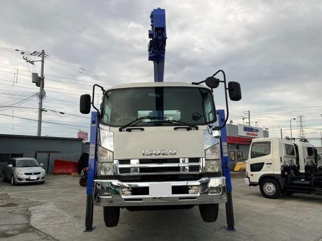 ISUZU FORWARD 2011