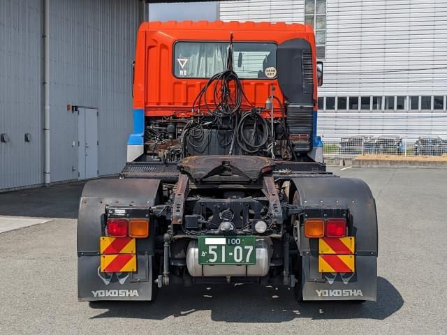 MITSUBISHI FUSOU SUPER GREAT 2011