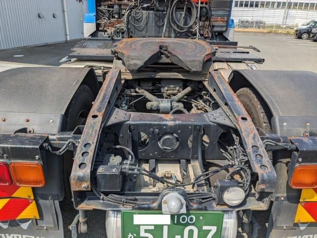 MITSUBISHI FUSOU SUPER GREAT 2011