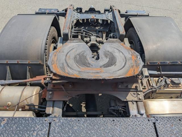 MITSUBISHI FUSOU SUPER GREAT 2011