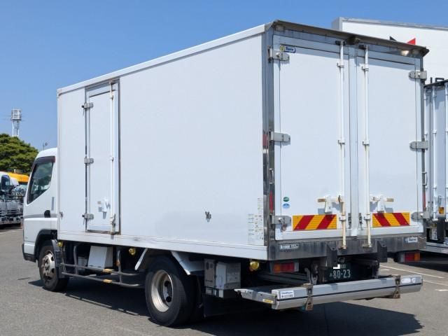 MITSUBISHI CANTER 2016