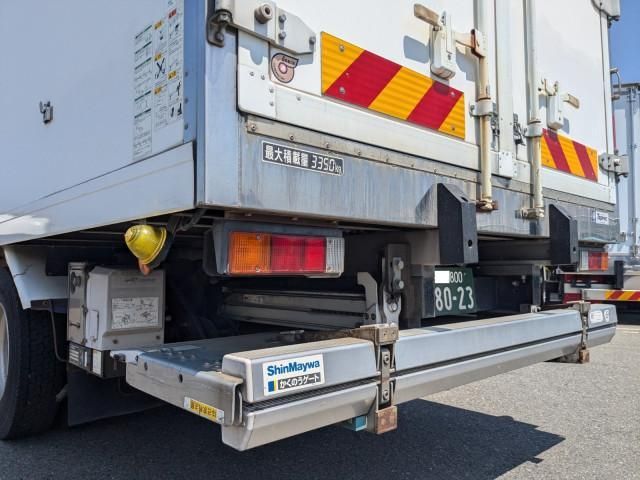 MITSUBISHI CANTER 2016