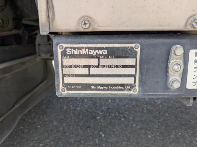 MITSUBISHI CANTER 2016