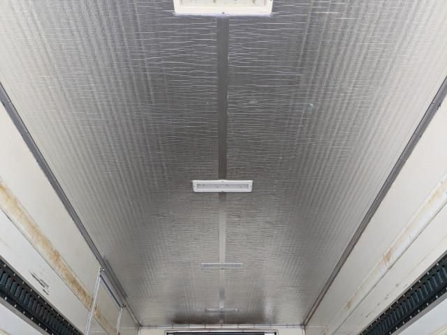 MITSUBISHI CANTER 2016