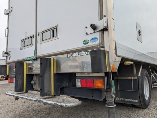 MITSUBISHI CANTER 2016