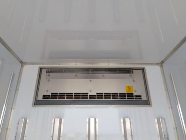 MITSUBISHI CANTER 2024