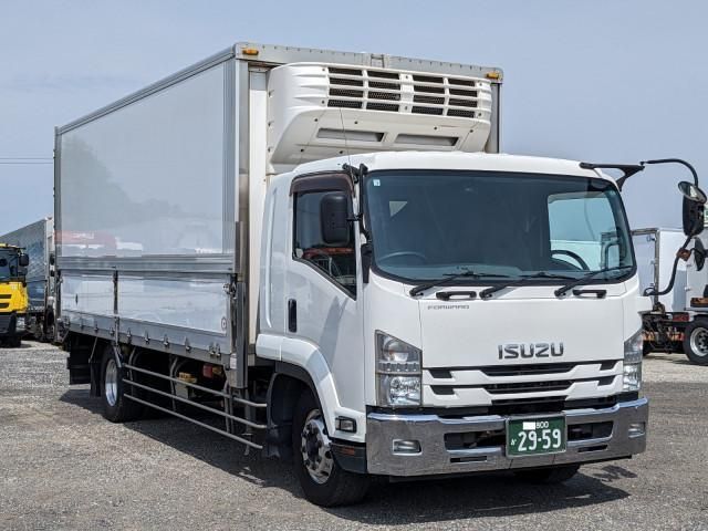 ISUZU FORWARD 2017