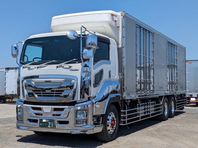 ISUZU GIGA 2018