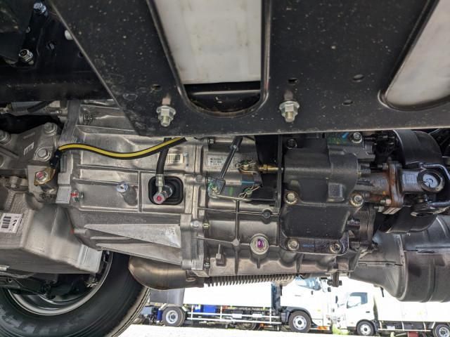 MITSUBISHI CANTER 2025