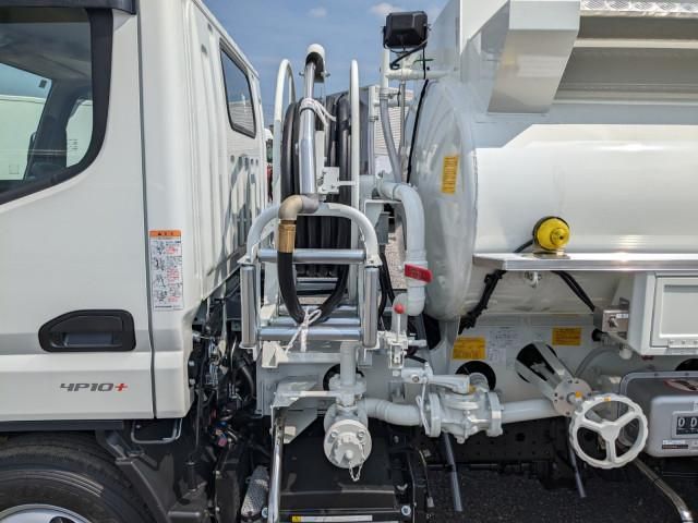 MITSUBISHI CANTER 2025