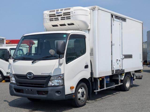 HINO DUTRO 2018