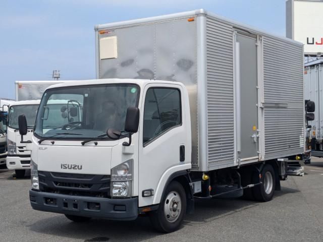 ISUZU ELF 2018