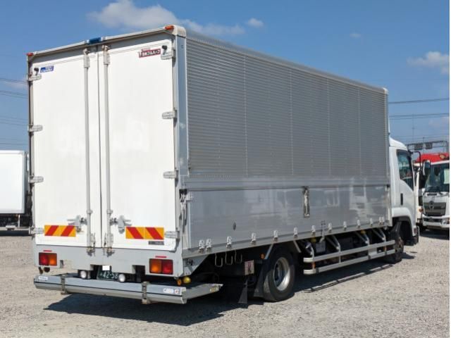 NISSAN DIESEL CONDOR 2019