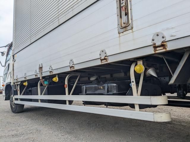 MITSUBISHI FUSOU FIGHTER 2017