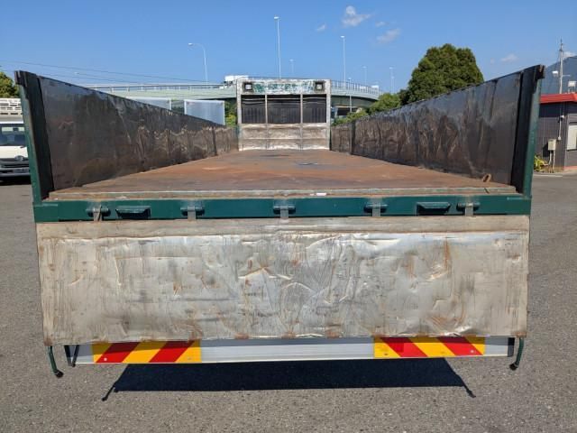 NISSAN DIESEL Quon 2012