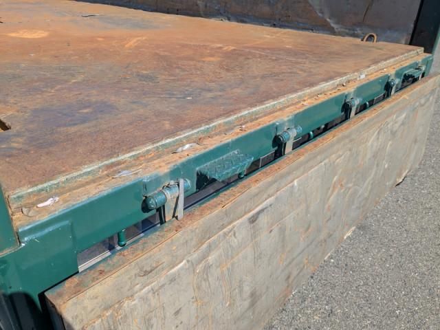 NISSAN DIESEL Quon 2012