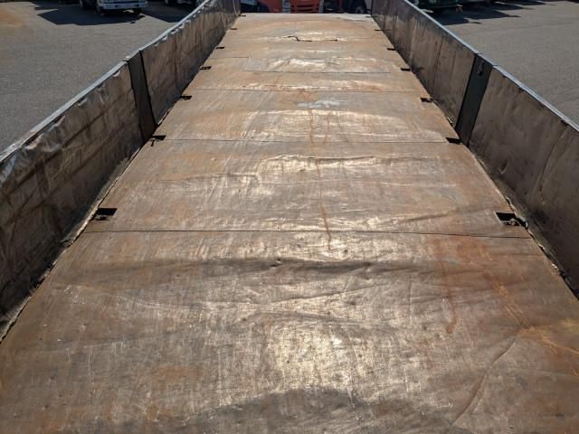 NISSAN DIESEL Quon 2012