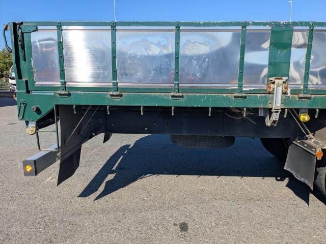 NISSAN DIESEL Quon 2012