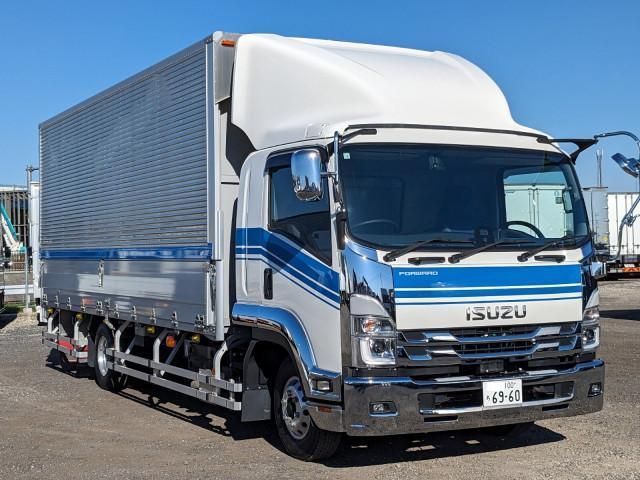 ISUZU FORWARD 2023