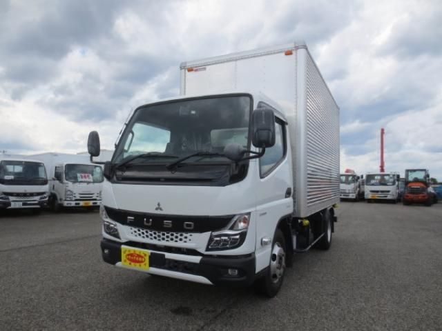 MITSUBISHI CANTER 2022