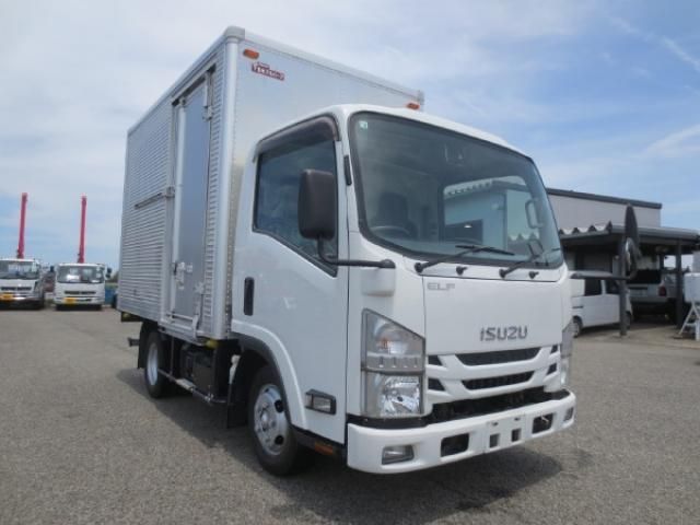 ISUZU ELF 2018