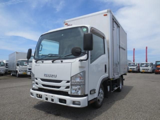 ISUZU ELF 2018