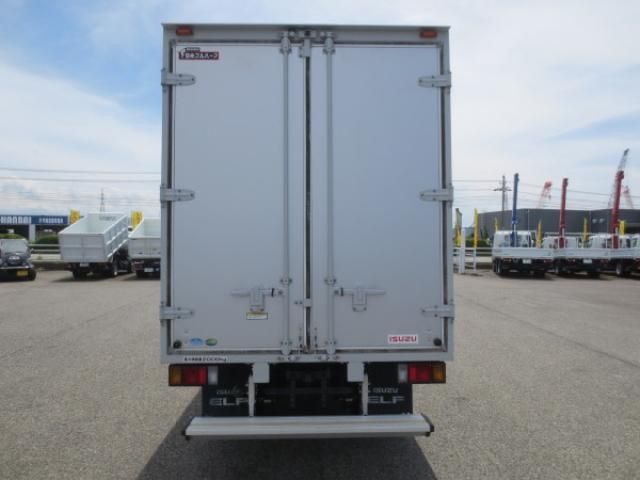 ISUZU ELF 2018