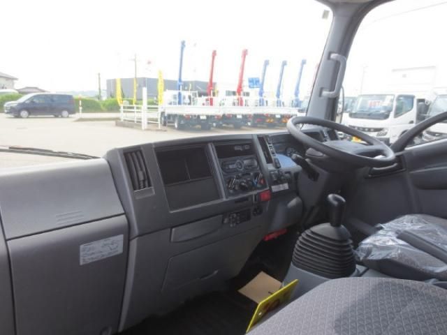 ISUZU ELF 2018