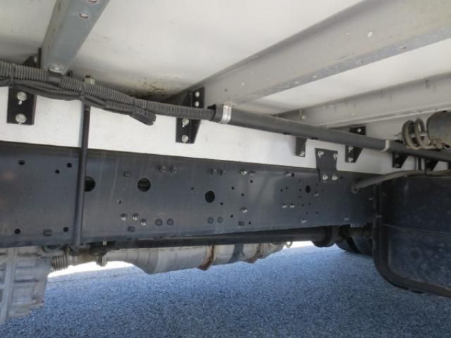 MITSUBISHI FUSOU FIGHTER 2021