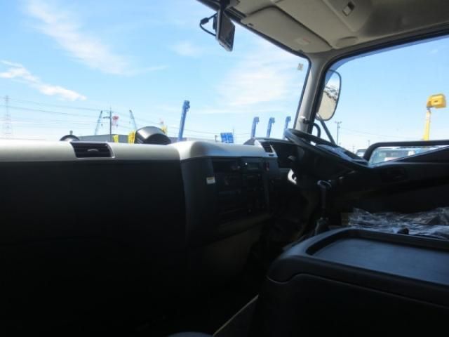 MITSUBISHI FUSOU FIGHTER 2021