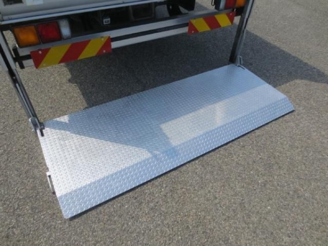 MITSUBISHI FUSOU FIGHTER 2020